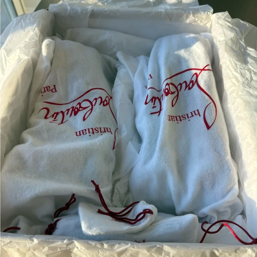 Christian Louboutin Loubishark Flat - New, Never worn - Picture 6 of 8